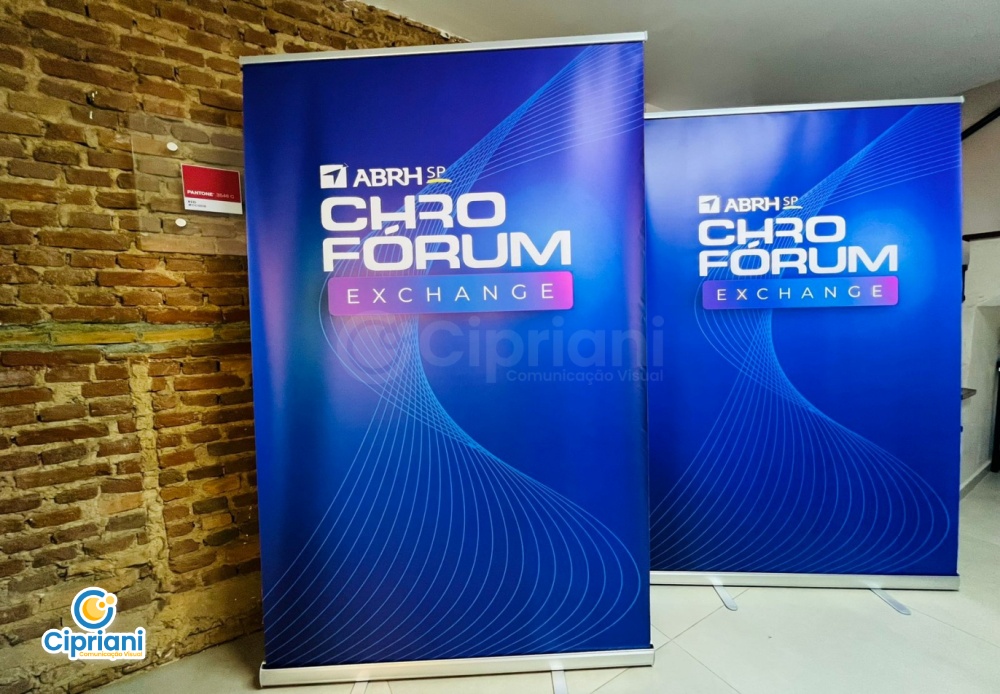 Banner Rollup Personalizado Retrátil em Lona Cipriani Comunicação Visual