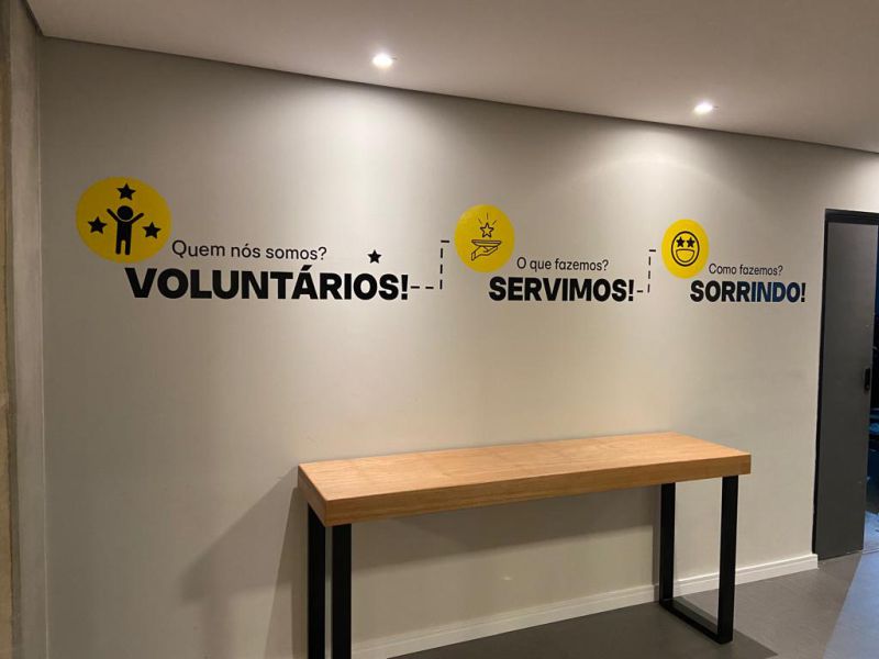 Decoração de Escritório Cinza e Amarelo | Adesivos Personalizados 2 Decoração de Escritório Cinza e Amarelo | Adesivos Personalizados 2