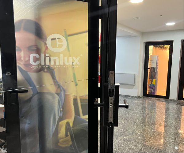 Decoração para Porta de Entrada Sala Comercial | Adesivos Personalizados