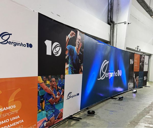 Divisórias em Lona Evento Cazé TV (Ginásio Barueri) | Backdrop Evento