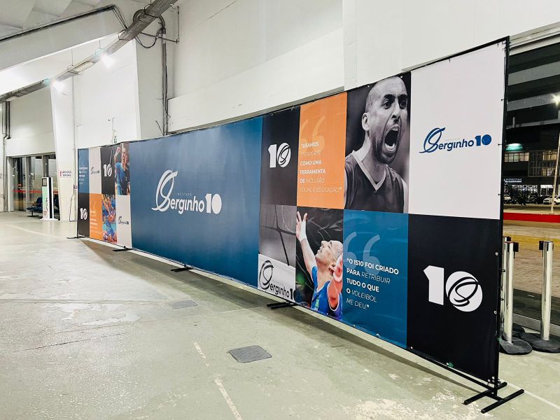Divisórias em Lona Evento Cazé TV (Ginásio Barueri) | Backdrop Evento 4