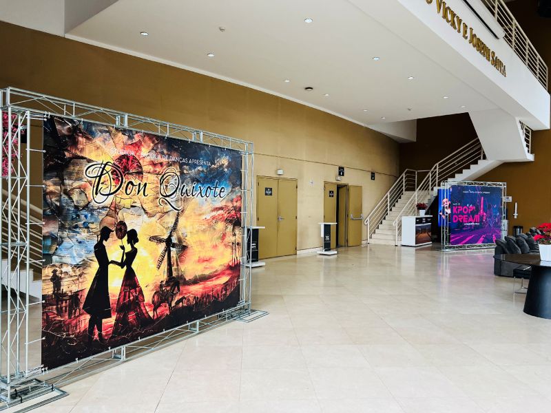Evento no Teatro Safra - Lapa | Backdrop Evento 1