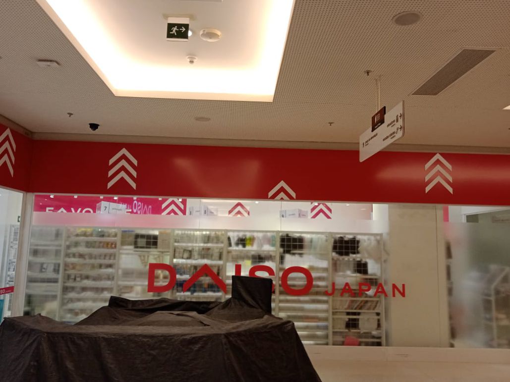 Comunicação Visual em Loja de Shopping Daiso | Comunicação Visual para Empresas 2