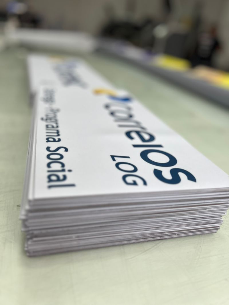 Identificação em Imã para Frota Correios | Comunicação Visual para Empresas 1