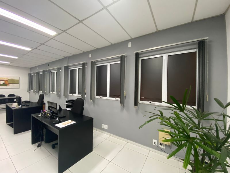 Cobertura de Janela na Diveneto | Decoração de Escritórios 5