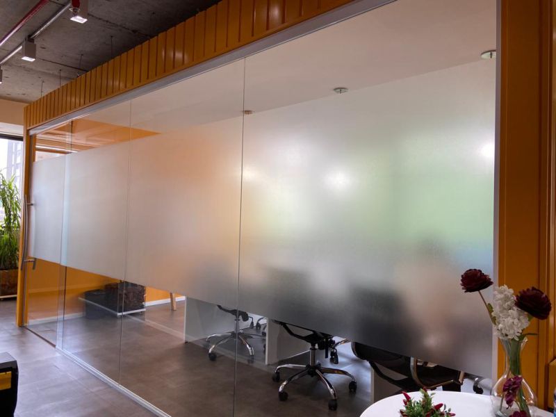 Faixa de Privacidade em Sala de Reunião | Decoração de Escritórios 2