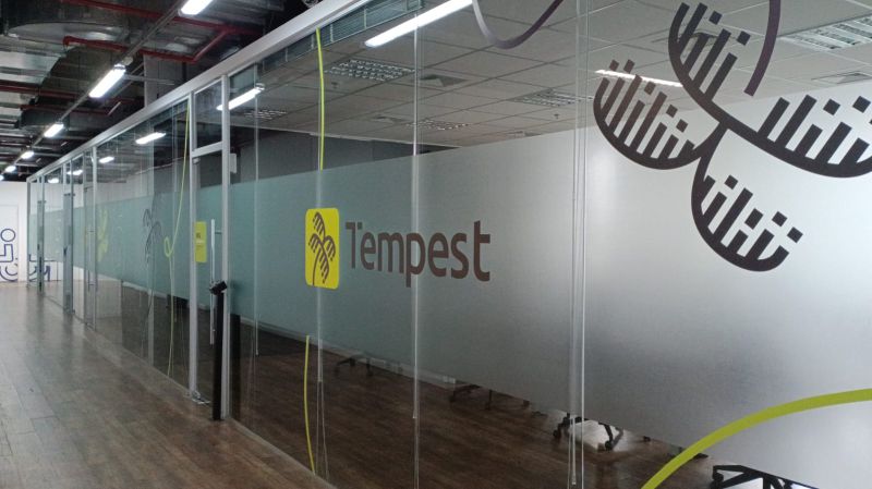 Jateamento de Divisórias Tempest | Decoração de Escritórios 5