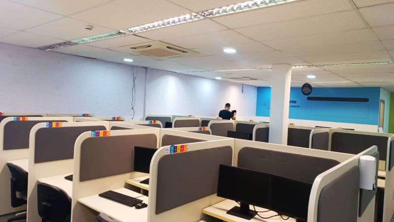 Papel de Parede Personalizado Unicred | Decoração de Escritórios 11
