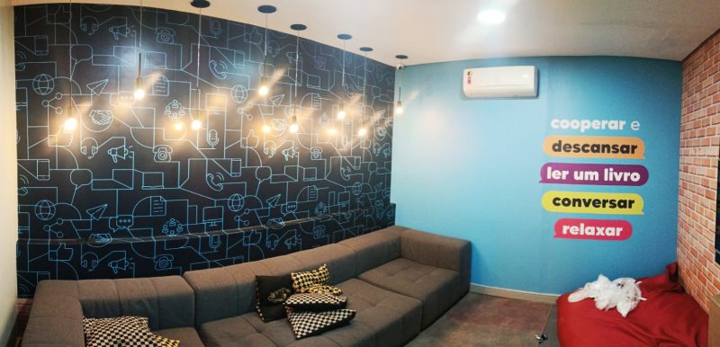Papel de Parede Personalizado Unicred | Decoração de Escritórios 3