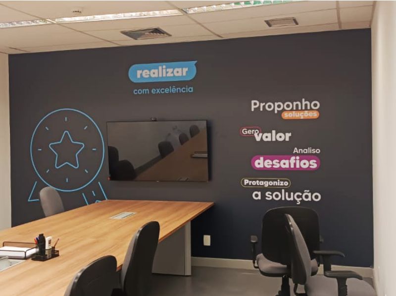 Papel de Parede Personalizado Unicred | Decoração de Escritórios 7