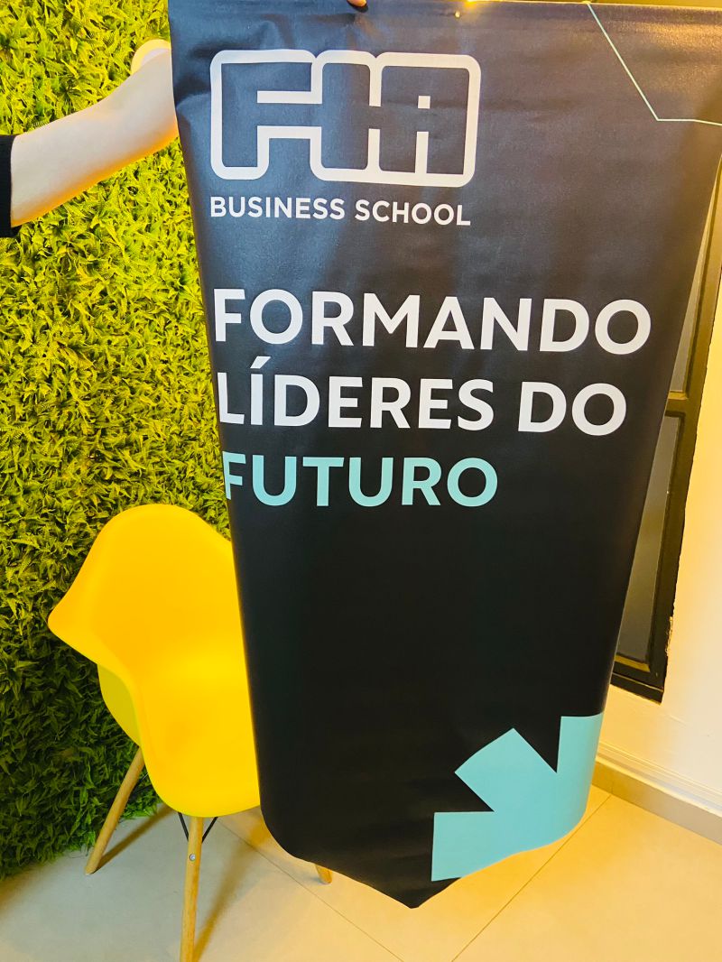 Flâmulas e Bandeiras em Lona | Produção de Eventos 3