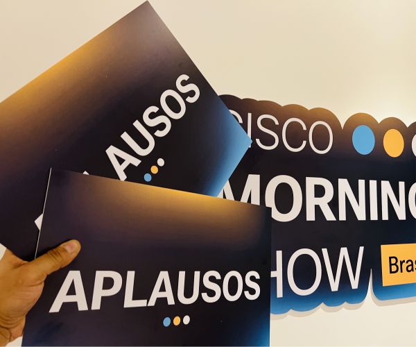 Animação de Platéia - Cisco Morning Show | Placas Personalizadas