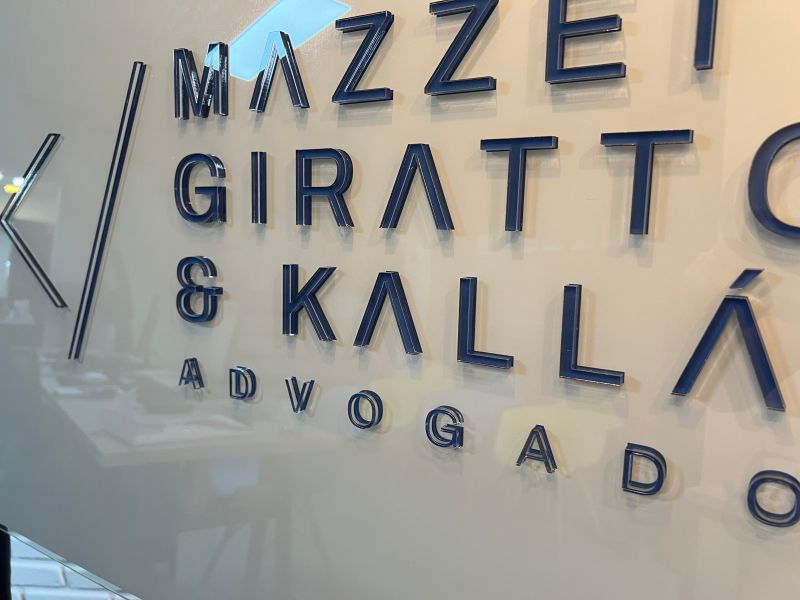 Logo para Hall de Entrada Advocacia | Placas Personalizadas 2
