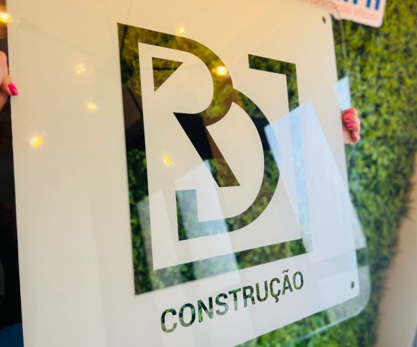 Logotipo com Cantos Arredondados | Placas Personalizadas
