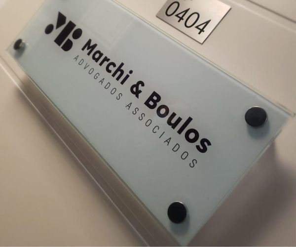 Placa Elegante para Porta de Escritório | Placas Personalizadas