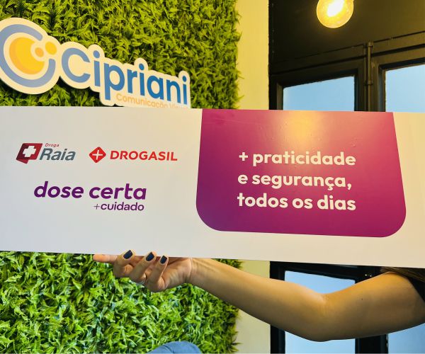 PDV Raia Drogasil | Decoração de Stands