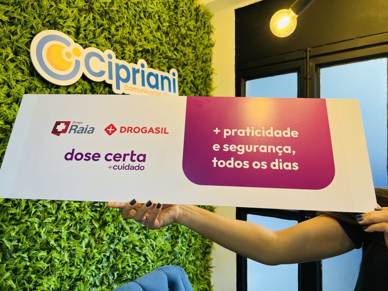 PDV Raia Drogasil | Decoração de Stands 3