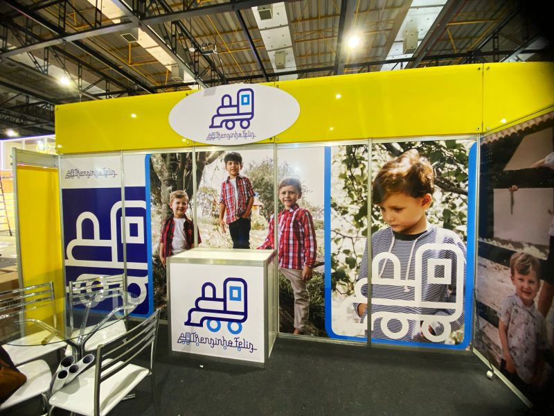 Roupas de Criança | Decoração de Stands 1 Roupas de Criança | Decoração de Stands 1
