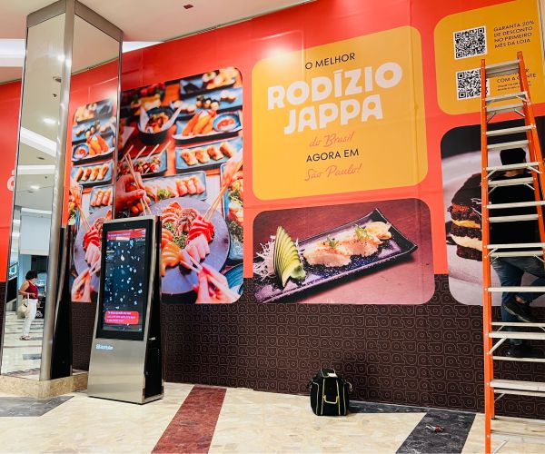 Nova Loja em Shopping | Personalização de Tapume