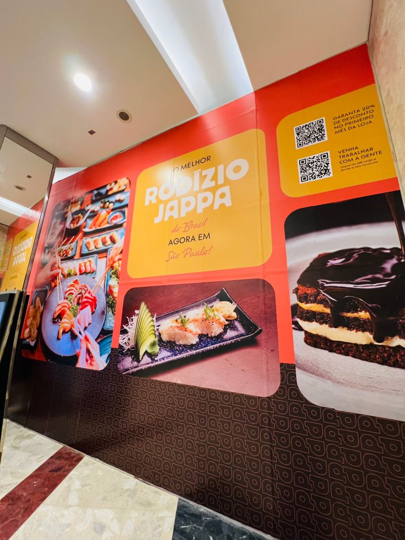 Nova Loja em Shopping | Personalização de Tapume 2