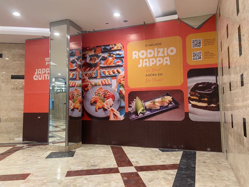 Nova Loja em Shopping | Personalização de Tapume 4