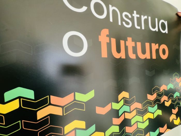 Adesivo Magnético, Alphaville Baruerí Exemplo 1 | Cipriani Comunicação Visual