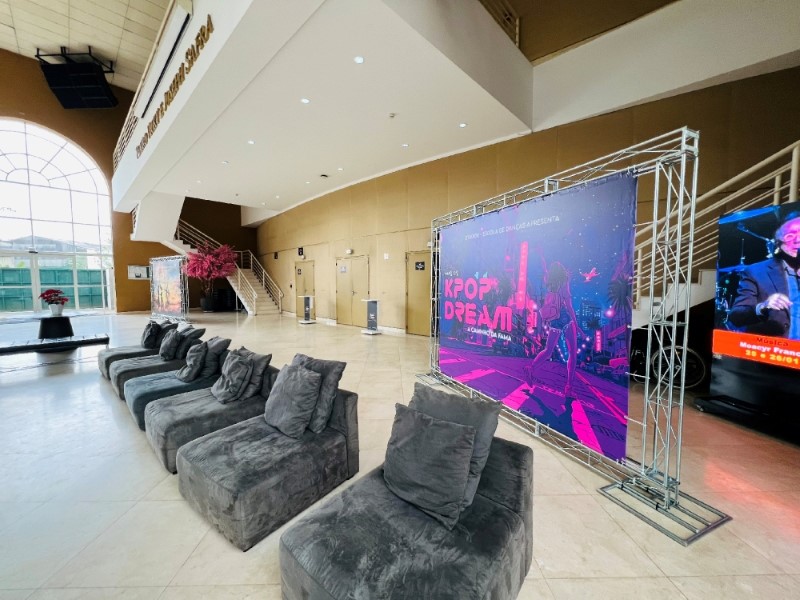Fundo de Palco Backdrop em Atibaia Exemplo 2 | Cipriani Comunicação Visual