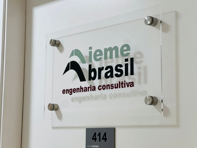 Painel de Acrílico sob Medida em Atibaia Exemplo 2 | Cipriani Comunicação Visual