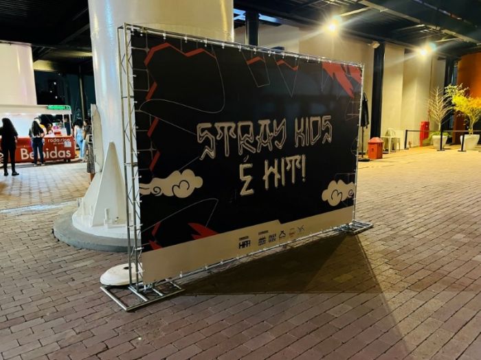 Painel de Fotos Backdrop em Atibaia Exemplo 2 | Cipriani Comunicação Visual