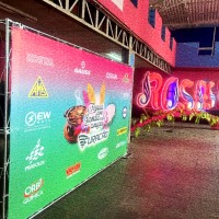 Painel de Fotos Backdrop | Atibaia | Cipriani Comunicação Visual