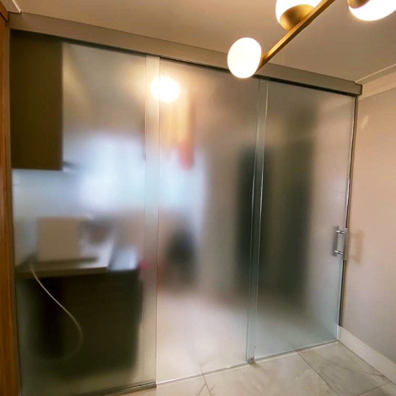 Vinil Jateado Efeito Fosco em Atibaia Exemplo 1 | Cipriani Comunicação Visual