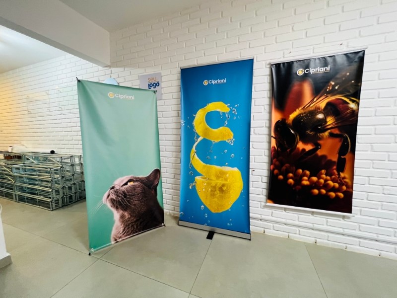 X Banner em Atibaia Exemplo 4 | Cipriani Comunicação Visual