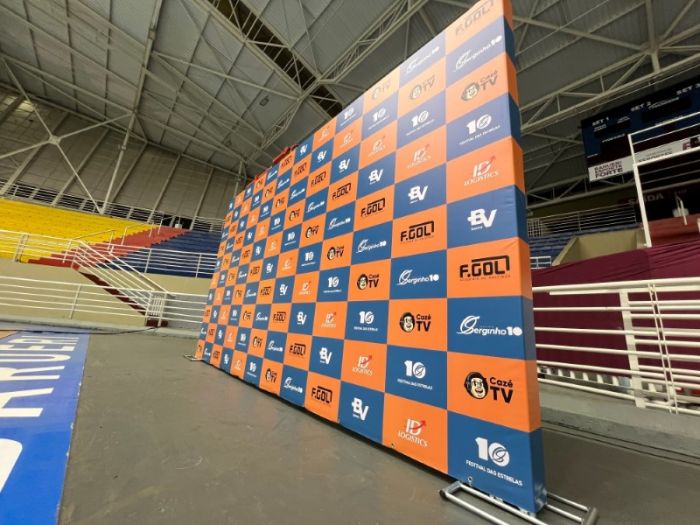 Backdrop para Fotos em Bragança Paulista Slide 1 | Cipriani Comunicação Visual