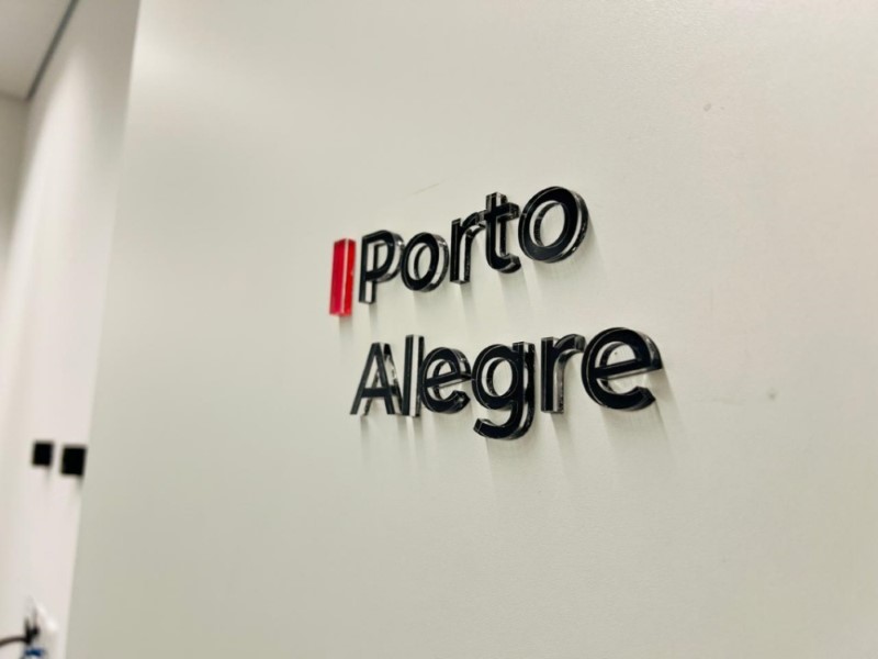 Letras Caixa para Escritório em Bragança Paulista Exemplo 3 | Cipriani Comunicação Visual