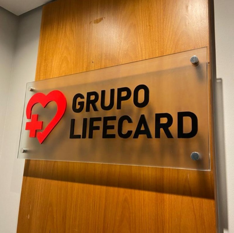 Placa de Porta em Bragança Paulista Exemplo 1 | Cipriani Comunicação Visual