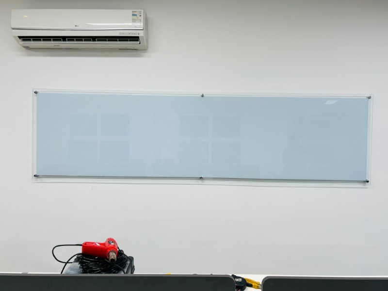 Laminado melamínico (fórmica) ou UV. | Campinas | Cipriani Comunicação Visual