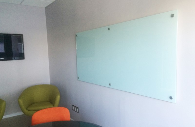 Lousa de Vidro Laminado em Campinas Exemplo 3 | Cipriani Comunicação Visual