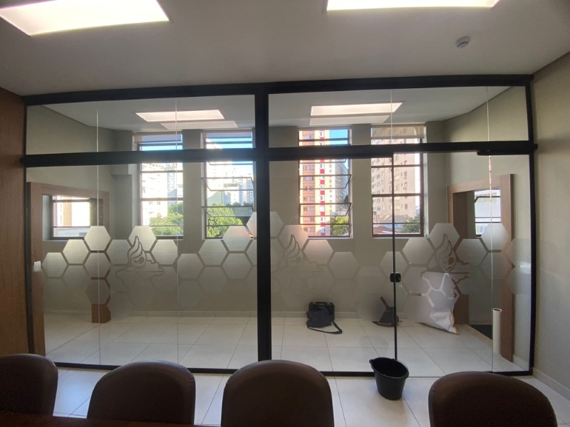 Película Fosca de Privacidade em Campinas Exemplo 2 | Cipriani Comunicação Visual