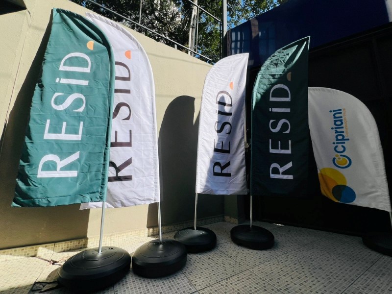 Wind Flag Banner em Campinas Exemplo 2 | Cipriani Comunicação Visual
