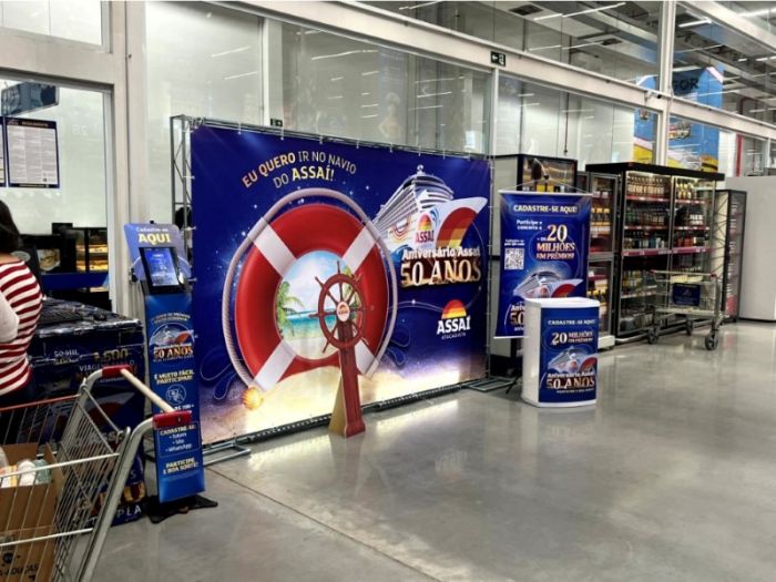 Display PDV para Evento em Itatiba Slide 2 | Cipriani Comunicação Visual