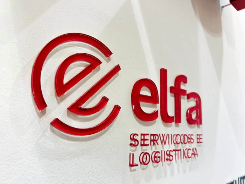 Logo com Relevo em Itatiba Slide 2 | Cipriani Comunicação Visual