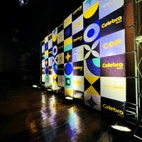 Mural de Fotos Backrop | Itatiba | Cipriani Comunicação Visual