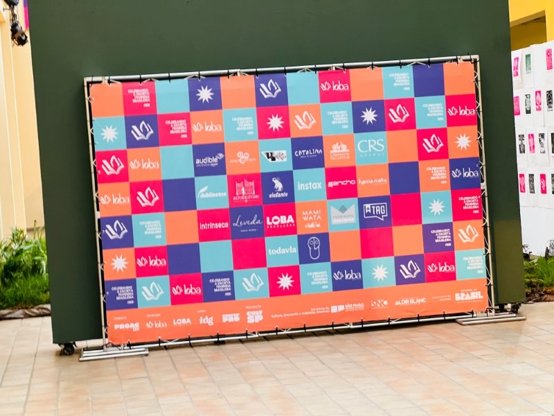 Mural de Fotos para Evento em Itatiba Exemplo 4 | Cipriani Comunicação Visual