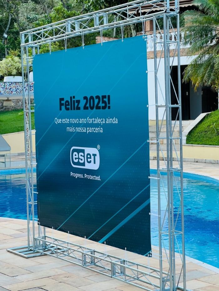 Lona com Refoço e Ilhós em Jundiaí Slide 2 | Cipriani Comunicação Visual