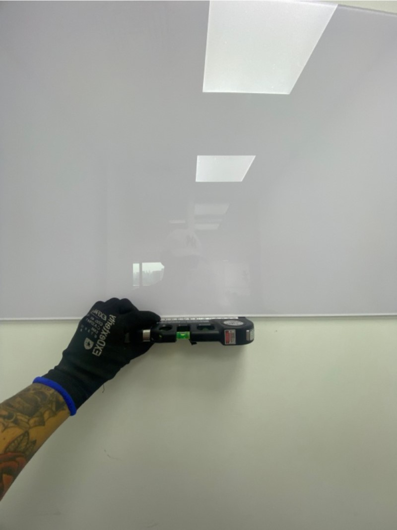 Fixa com fita dupla face? | Jundiaí | Cipriani Comunicação Visual