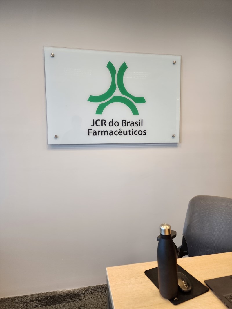 As bordas cortam? | Jundiaí | Cipriani Comunicação Visual