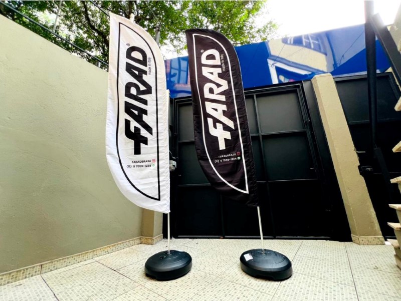 Wind Flag Banner em Jundiaí Slide 3 | Cipriani Comunicação Visual