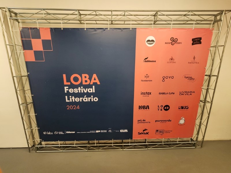 O acabamento é fosco? | São Paulo | Cipriani Comunicação Visual