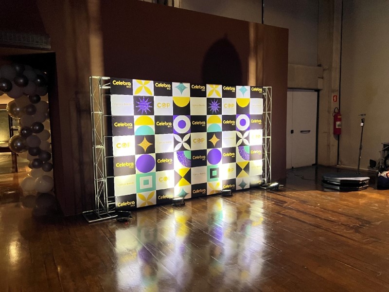Mural de Fotos para Evento em São Paulo Exemplo 3 | Cipriani Comunicação Visual