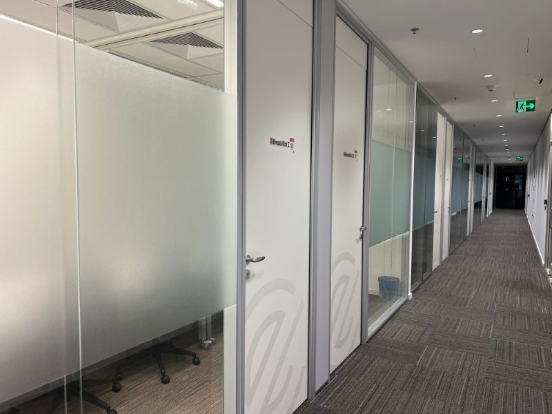 Vinil Jateado Efeito Fosco em São Paulo Exemplo 2 | Cipriani Comunicação Visual